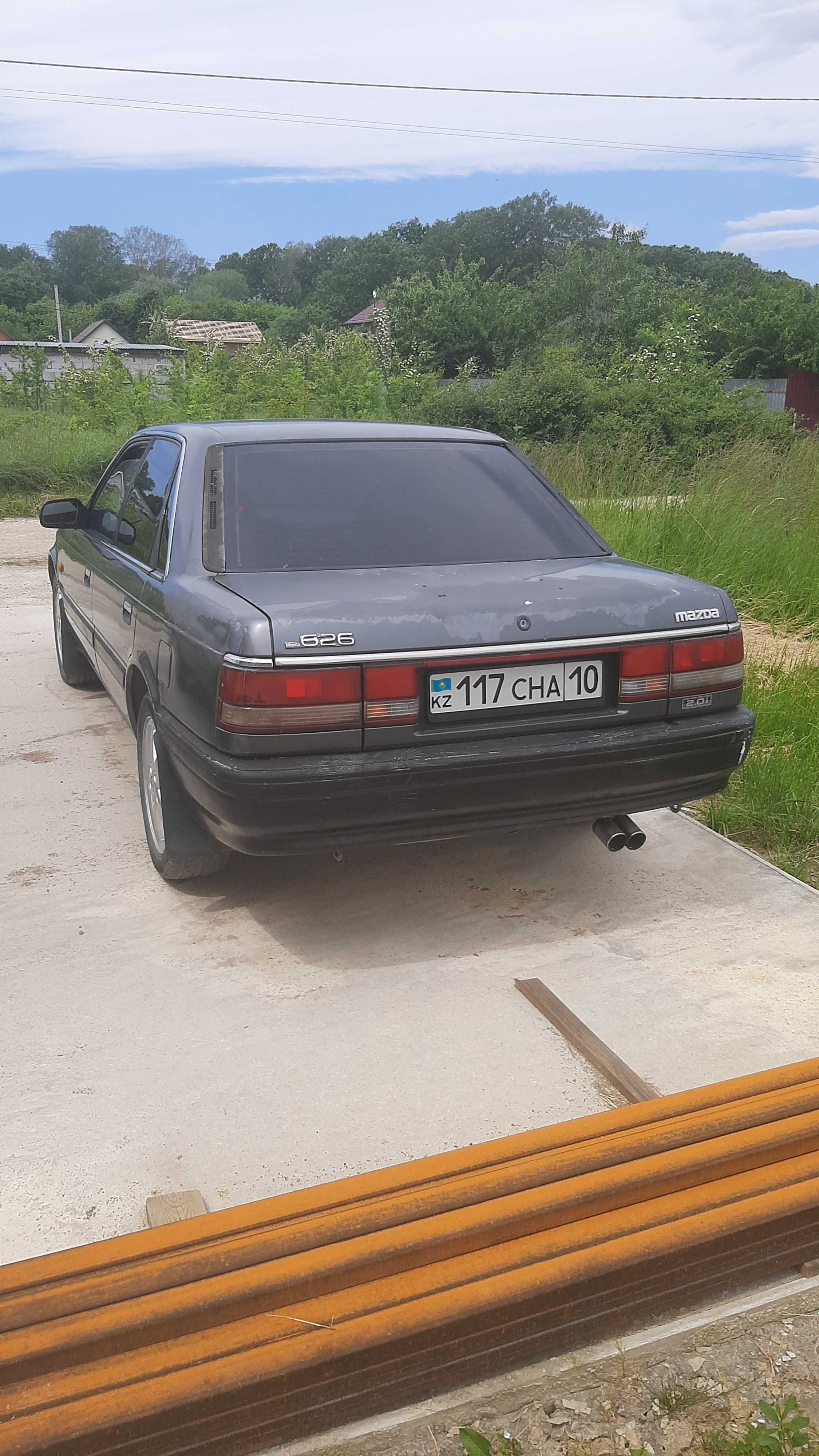 Mazda 626 в хорошем состоянии