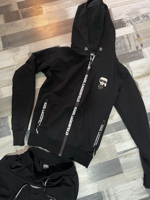 Trening Karl lagerfeld.                   S