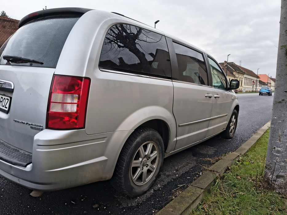 Chrysler Grand Voyager 2.8 Diesel, Automată, 2010 – Alternator blocat