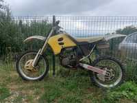 Dezmembrez 2buc Suzuki RM 250 2T