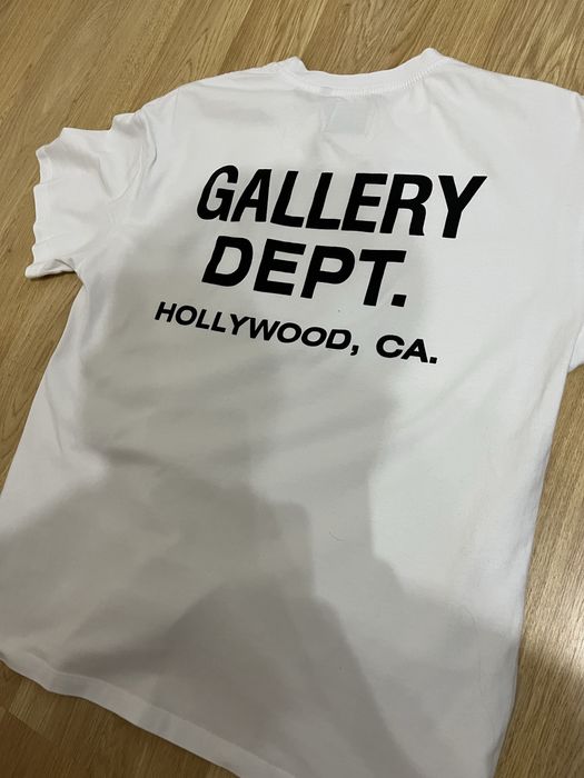 Tricou Gallery Dept.