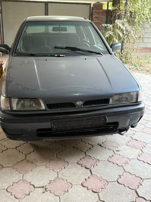 Nissan sunny автомат