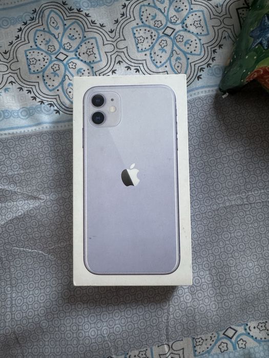 Продам Айфон 11 128гб