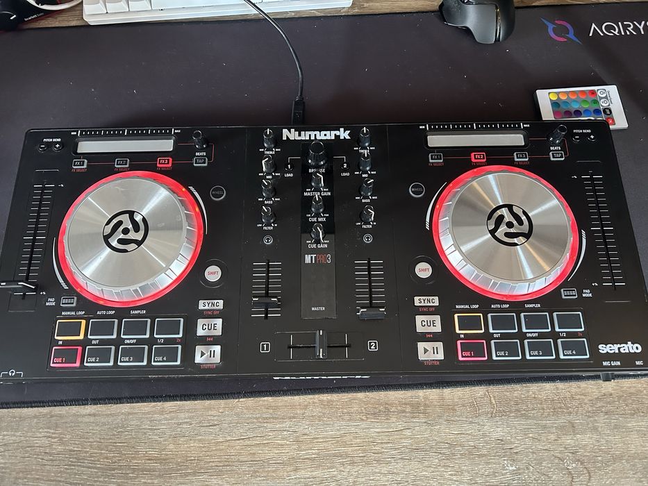 Vand placa mixer DJ Numark Serato MT3PRO