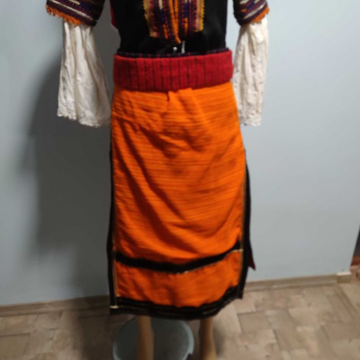 Автентинча кюстендилска носия