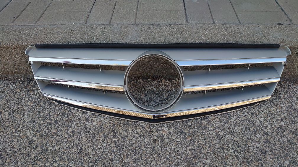 Решетка/маска за Mercedes C-class W204