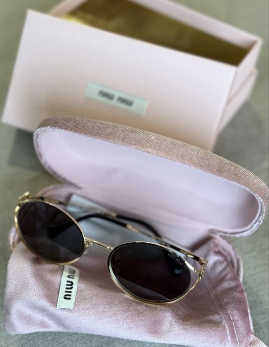 Слънчеви очила Miu Miu