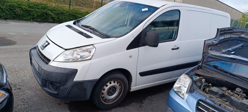 Peugeot Expert 1.6/2.0HDi 2013г. на части