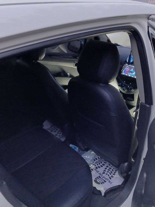 Продам Spark 2015 Автомат коробка