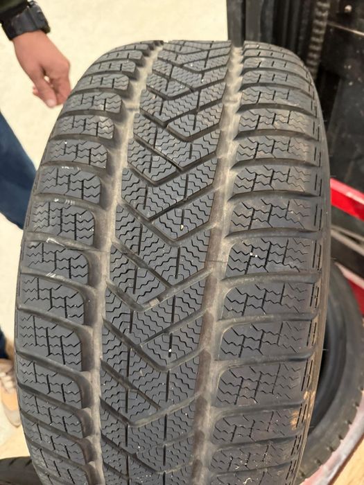 Anvelope Iarna pirelli și michelin