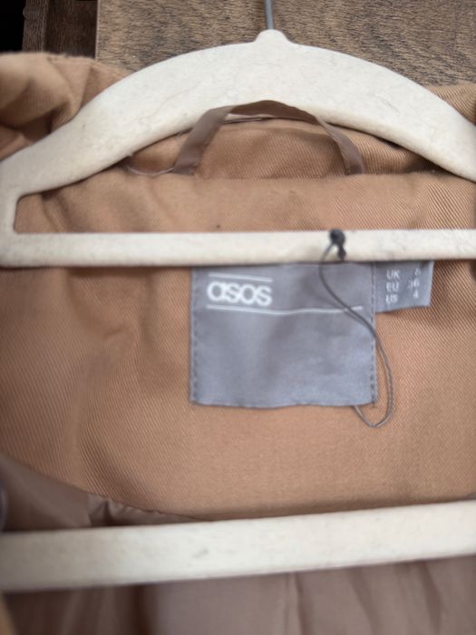 Бежово сако/ палто от ASOS 36 размер