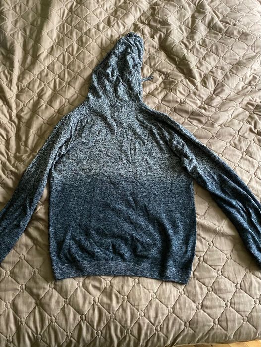 Блуза със качулка