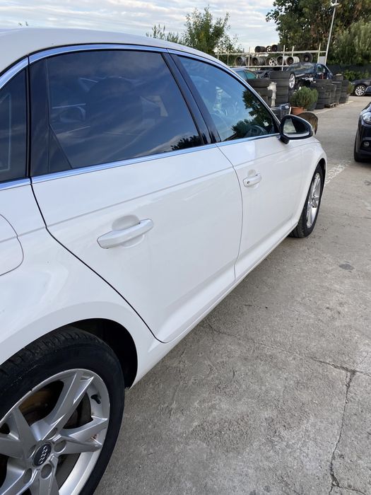 Aripă dreapta spate Audi A4 B9