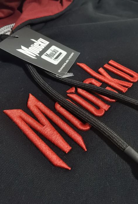 Суичър Мойски / Suichyr