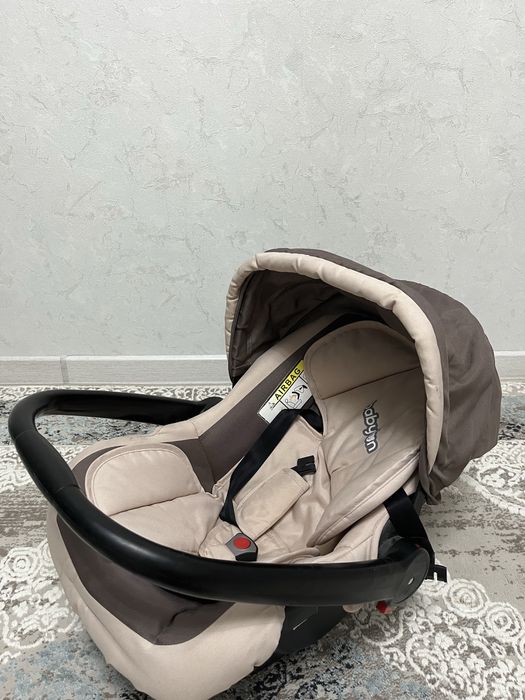 Автолюлька, автокресло для новорождённых