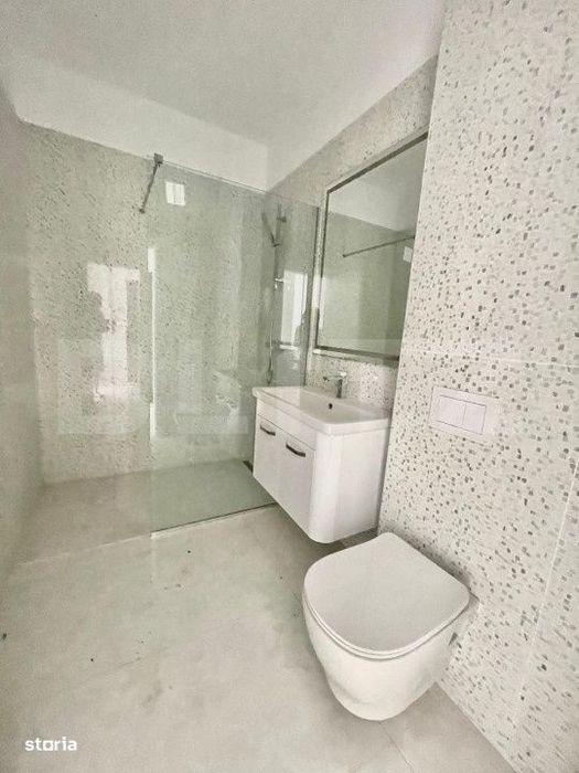 Apartament tip studio, 40 mp utili, 1 loc de parcare, Etaj 1, Giroc