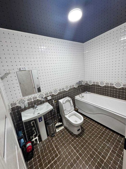 Продаётся 3х комн квартира на 4 этаже Ор-р Мафтуна Бар