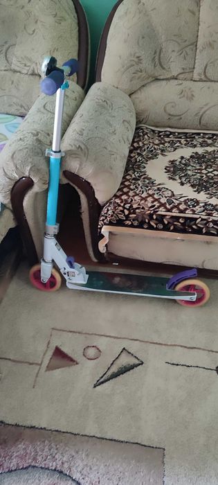 Детский самокат для девочек