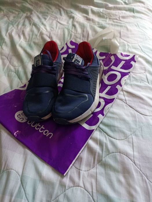 Продам кроссовки. 39 размер.