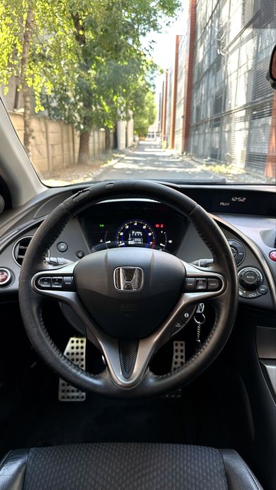 Honda Civic GT VIII (generatia a 8-a) 1.8 Benzina 140 cp 2010