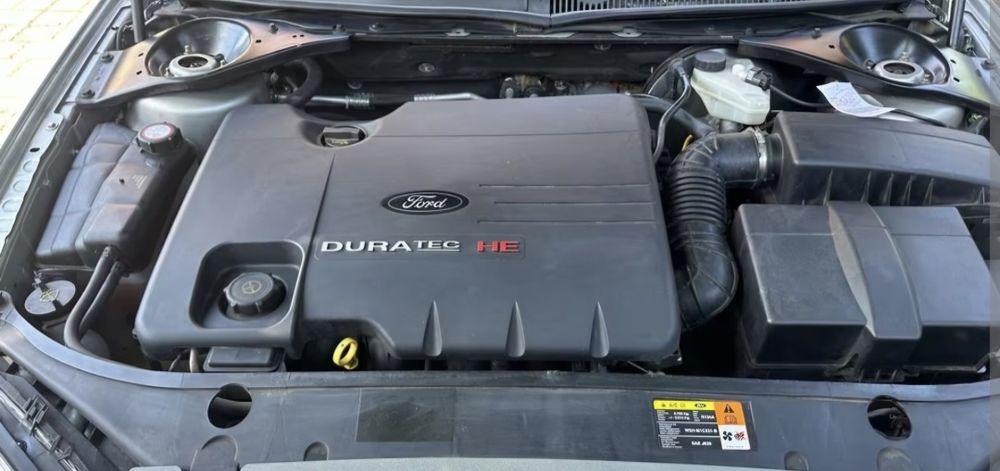 Motor Ford Mondeo 1.8 benzina, an 2004, CHBA 125 cp