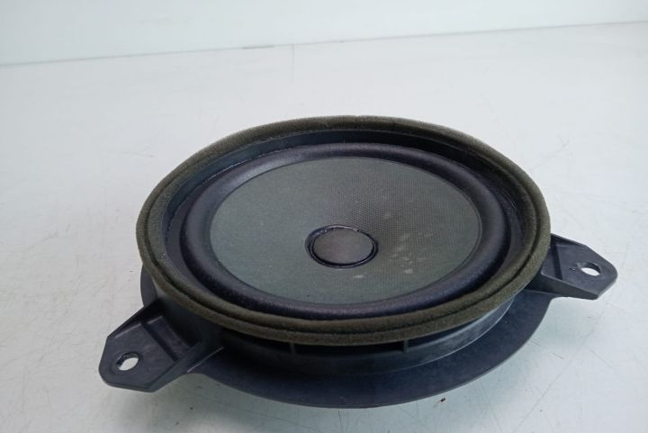 Boxa  dreapta fata Mazda 6 GG