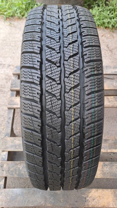 1бр. Нова 205/65/16C Continental, Бусова