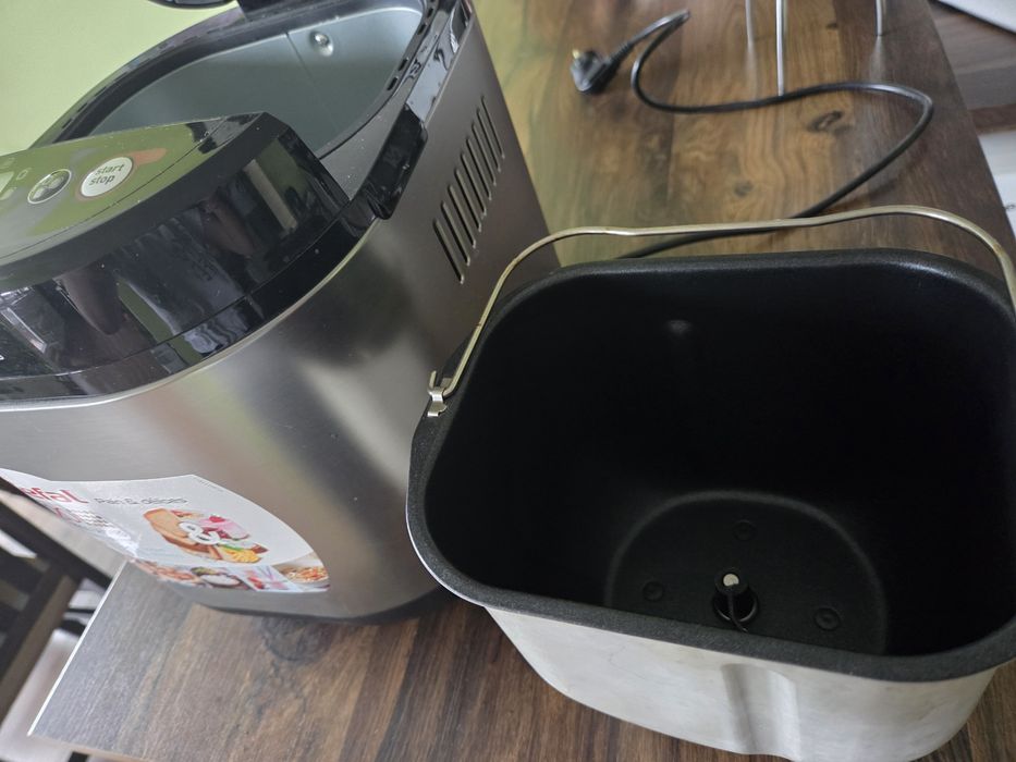 Хлебопекарна Tefal Pain & delices
