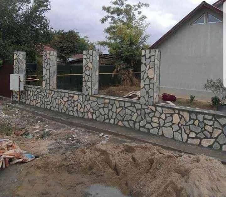 Piatră extra pt detalii sunați ne deplasam in toată țara!