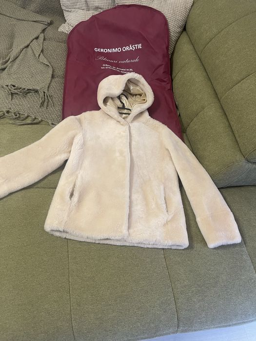 Haina dama blana naturala