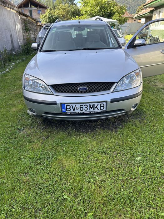 Ford Mondeo.