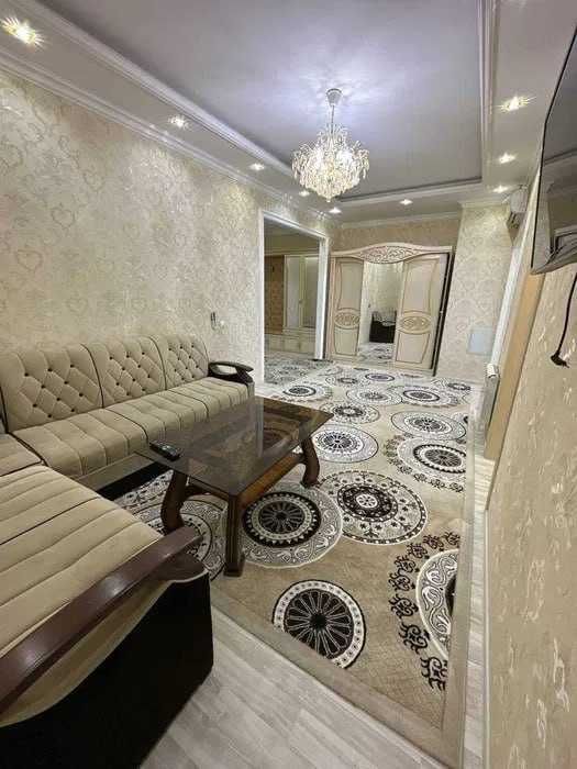 2-комнатная с евро ремонтом, Центр, Минор, 60 м², кирпич!`