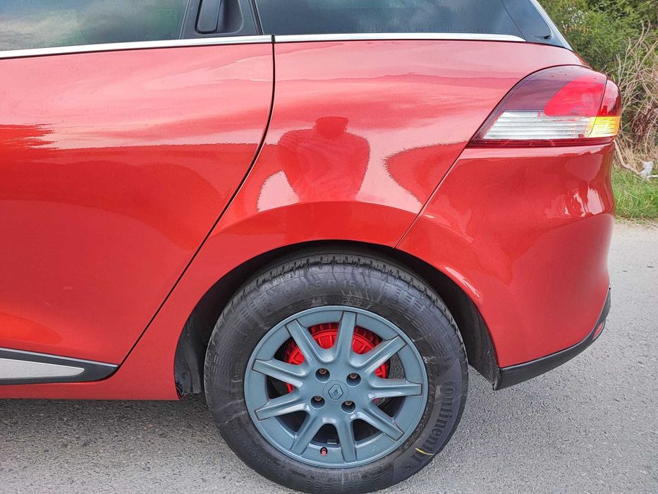 Clio Intens, proprietar