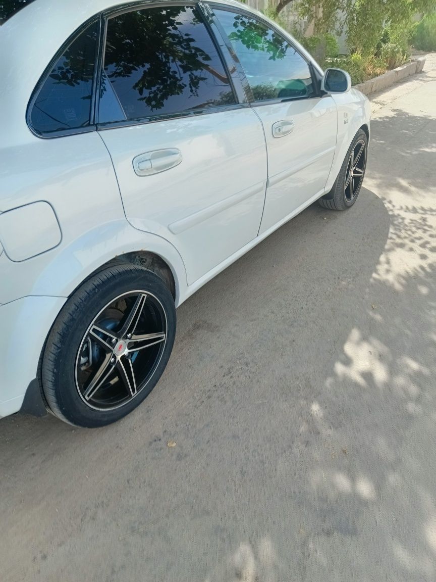Ostin diska baloni bn