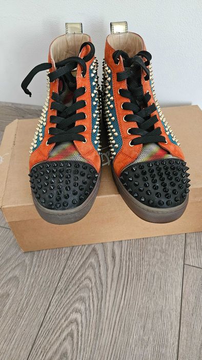 Обувки на Christian Louboutin