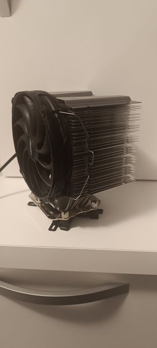 Cooler Alpenhofn procesor