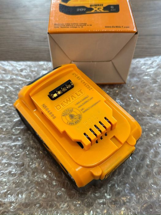 Baterii dewalt 20V 6Ah