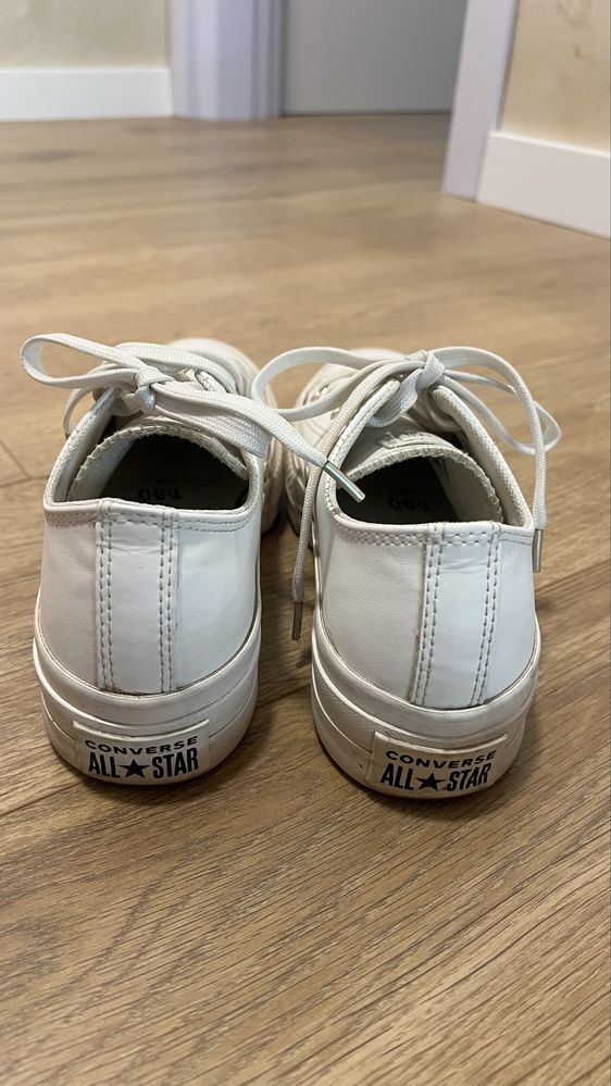 Converse бели кожени кецове 36,5