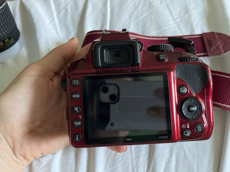 Nikon D 3400, obiectiv 18-55mm si accesorii