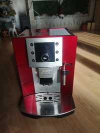 Кафе машина, робот Delonghi  PERFECTA