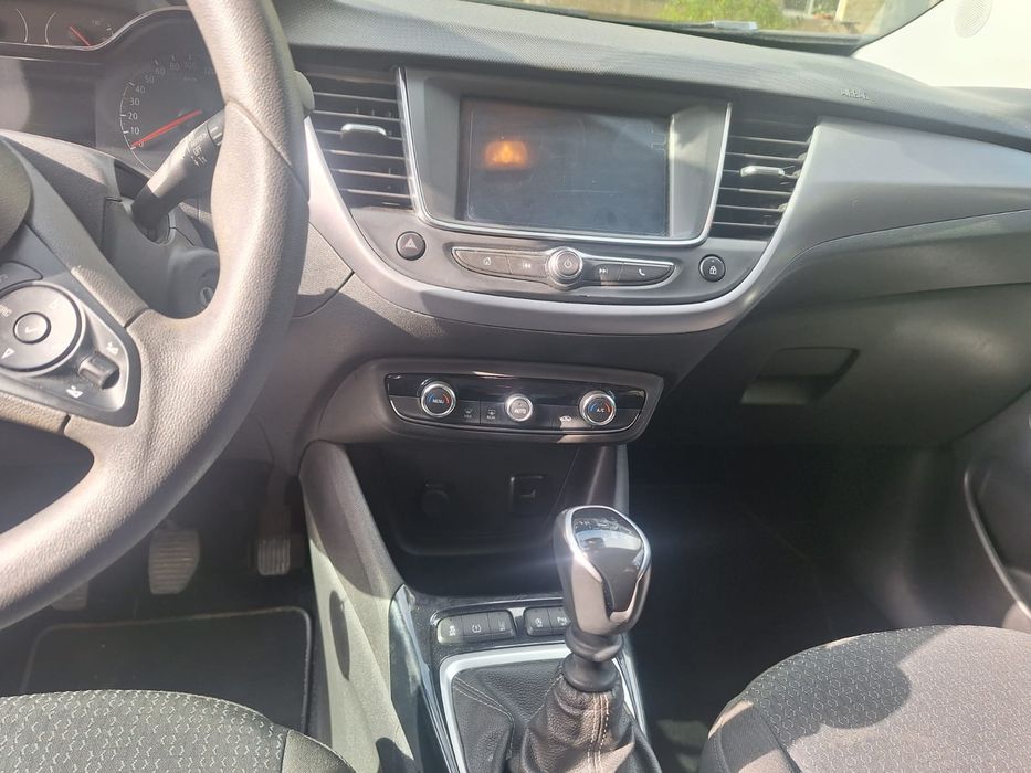 Vând Opel Crossland  An 2019
