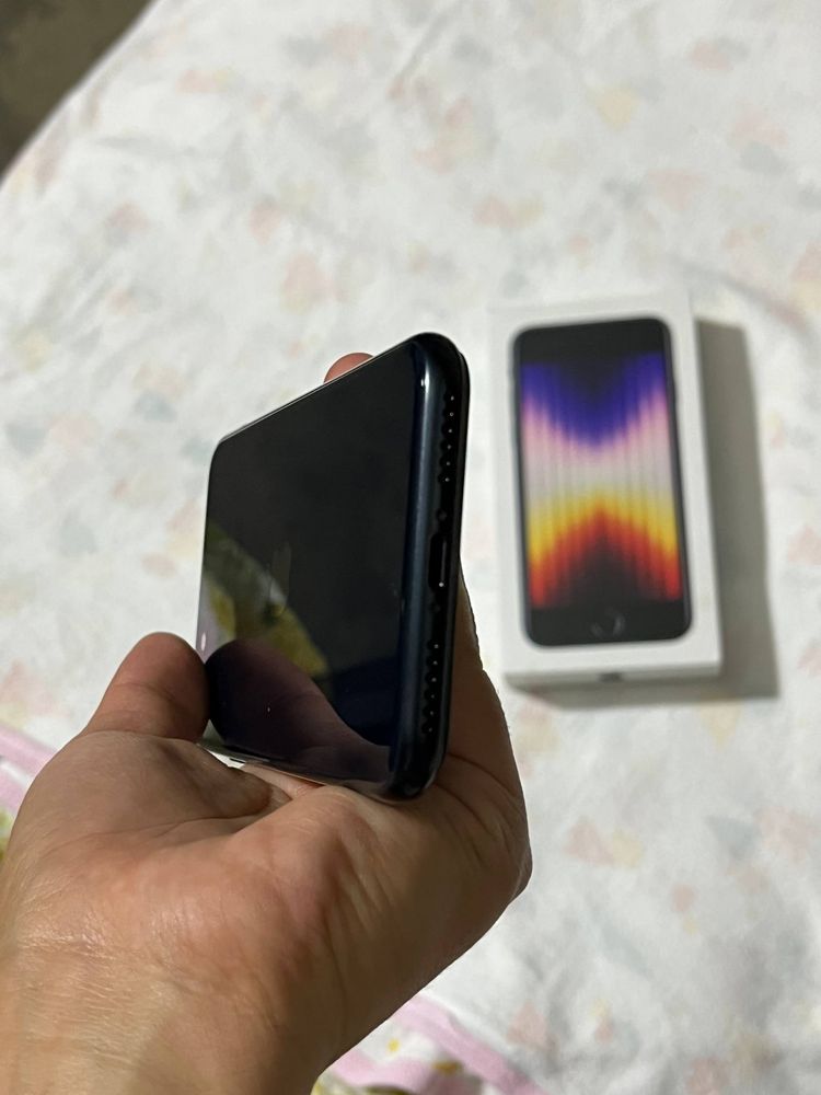 Продается ( обмен на  Xiaomi note 13 pro plus 5G )Iphone Se 2022
