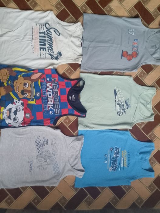 Детски дрехи за 4/5 години