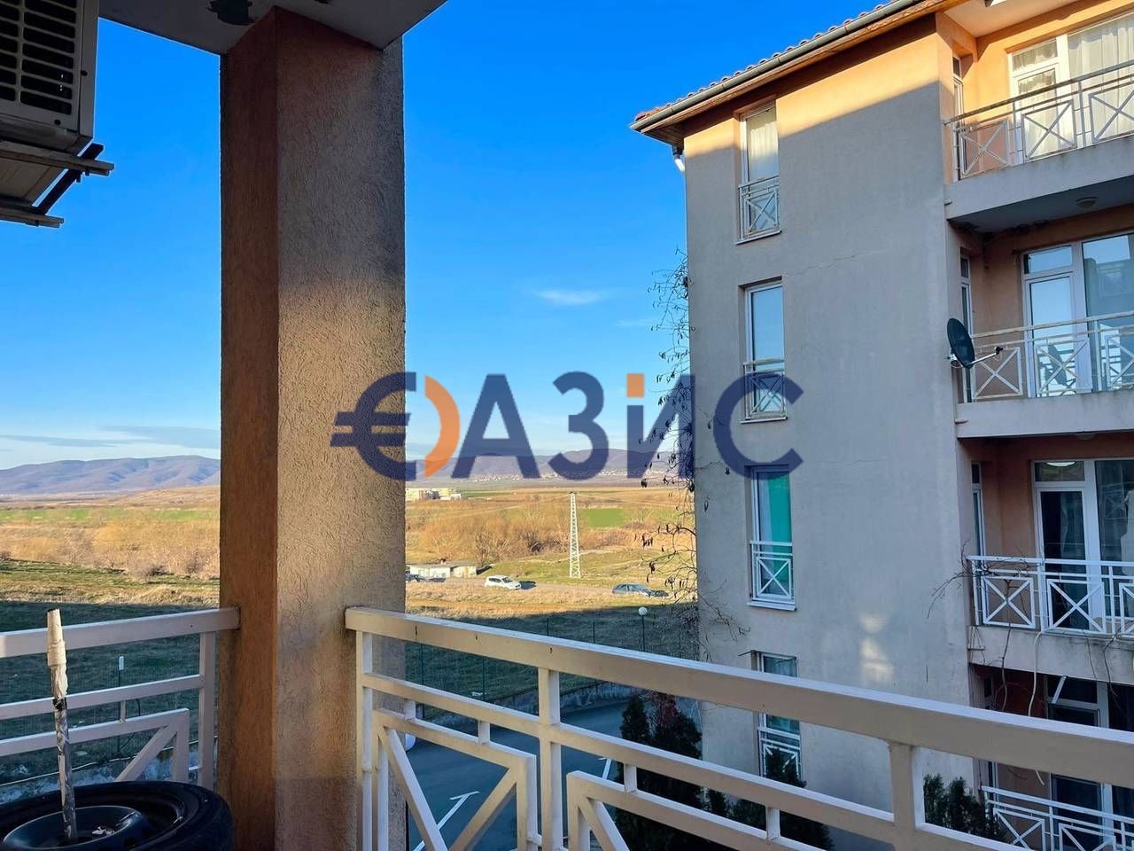 Продава се Тристаен апартамент в к.к. Слънчев бряг - 70 кв.м за 800 €/кв.м - Снимка #13