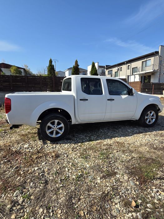 Nissan Navara 2015 troliu blocabil