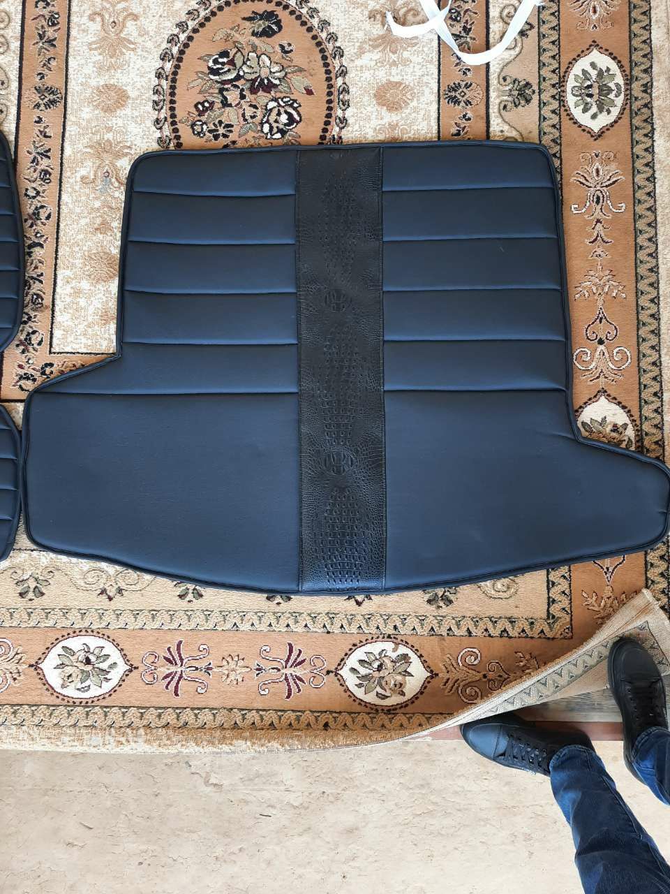Malibu 2 uchun eco ko'ja polik salon, bagaj kamplekt