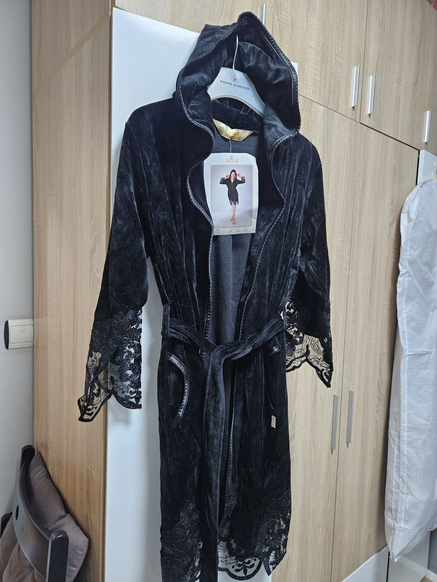 Луксозен домашен халат