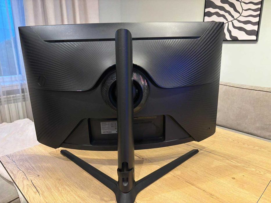 Монитор Samsung LS32BG750NP 32" Odyssey