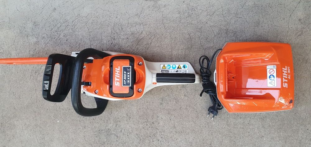 Drujba stihl originala pe baterie. Model MSA 200 C.