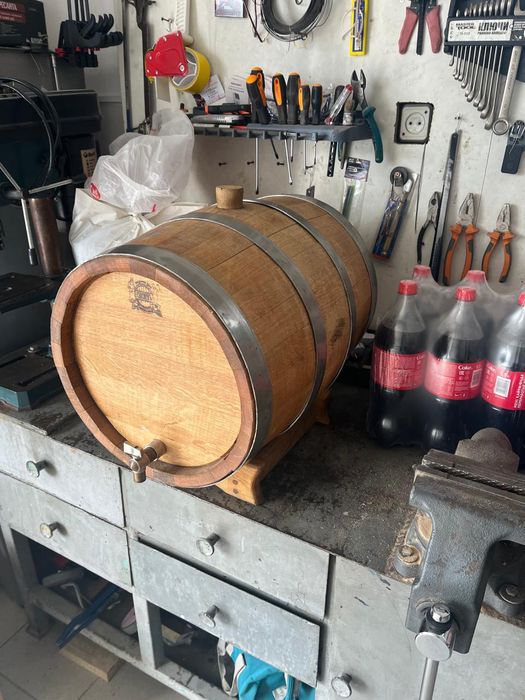 Дубовая бочка для напитков